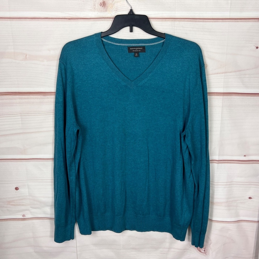 Banana Republic Sweater Mens‎ XL Green V-Neck Pullover Premium Luxe Yarn Solid